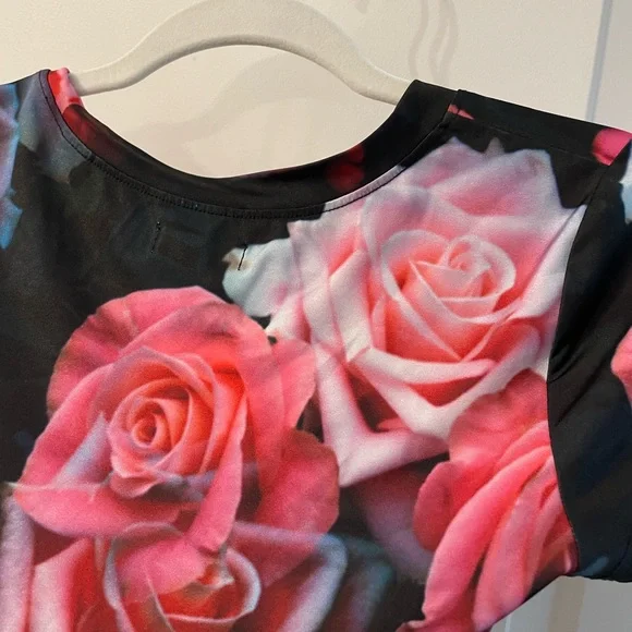 Silence + Noise URBAN OUTFITTERS Floral Y2K Crop Top - Picture 12 of 16